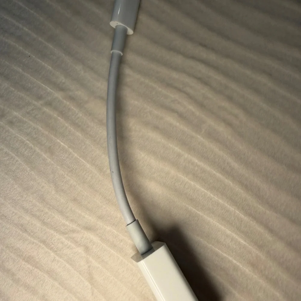 Apple USB-C to USB Adapter White Model A1632 MJ1M2AM/A Genuine Dongle